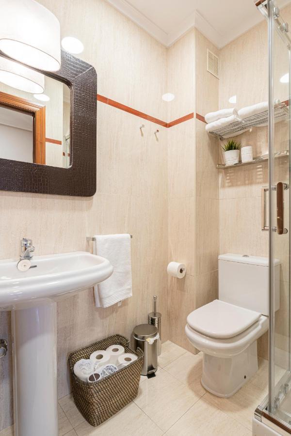 De La Guardia Suite Rosal Oviedo Exterior photo